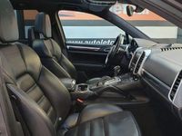 Usado Porsche Cayenne S 333 HP (244 kW) 2011 Cinzento SUV