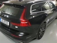 Usado Volvo V60 Inscription 340 HP (250 kW) 2021 Preto Carrinha
