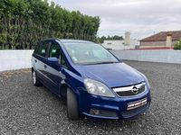 Usado Opel Zafira Enjoy 100 HP (73 kW) 2005 Azul Monovolume