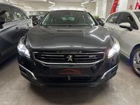 Usado Peugeot 508 SW Allure 120 HP (88 kW) 2015 Azul Carrinha