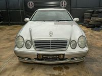 Usado Mercedes CLK230 Avantgarde 193 HP (141 kW) 2000 Cinza Cabrios