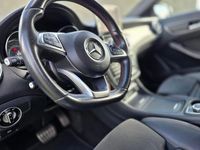 Usado Mercedes GLA180 AMG line 109 HP (80 kW) 2016 Branco SUV