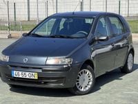 Usado Fiat Punto 75 HP (55 kW) 1999 Sedan
