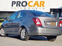 Usado Chevrolet Aveo 95 HP (69 kW) 2012 Cinzento