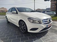 Usado Mercedes A180 Urban 109 HP (80 kW) 2014 Branco