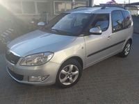 Usado Skoda Roomster 75 HP (55 kW) 2012 Monovolume