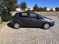 Usado Fiat Punto Easy 95 HP (69 kW) 2015 Cinza antracite Citadino
