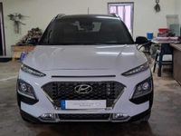 Usado Hyundai Kauai 120 HP (88 kW) 2020 Branco SUV