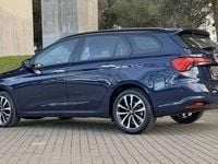 Usado Fiat Tipo Wagon 120 HP (88 kW) 2017 Azul Carrinha