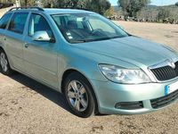 Usado Skoda Octavia GreenLine 105 HP (77 kW) 2010 Cinzento Carrinha