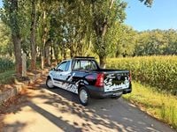 Usado Dacia Logan Ambiance 87 HP (63 kW) 2009 Branco Sedan