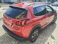 Usado Peugeot 2008 Allure 82 HP (60 kW) 2016 Bordoux perola SUV