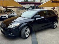 Usado Kia Ceed 115 HP (84 kW) 2009 Preto Citadino