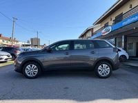 Usado Peugeot 5008 Active 130 HP (95 kW) 2023 Cinza SUV