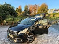 Usado Peugeot 2008 82 HP (60 kW) 2016 Preto SUV