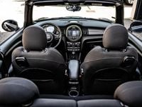 Usado Mini Cooper Cabriolet Special Edition 136 HP (100 kW) 2016 Azul Cabrios