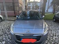 Usado Peugeot 5008 Allure 115 HP (84 kW) 2014 Monovolume