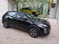 Usado Peugeot 2008 102 HP (75 kW) 2024 Cinzento SUV
