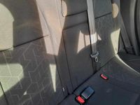 Usado Peugeot 2008 83 HP (61 kW) 2016 Cinzento SUV