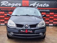 Usado Renault Grand Scénic II Dynamique 105 HP (77 kW) 2007 Preto Monovolume