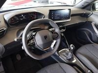 Usado Peugeot 2008 Style 102 HP (75 kW) 2025 Preto SUV