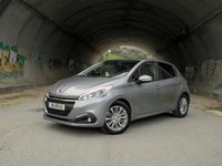 Usado Peugeot 208 102 HP (75 kW) 2018 Cinzento Citadino