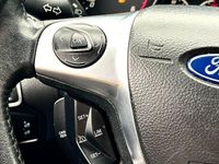 Usado Ford Focus Titanium 115 HP (84 kW) 2014 Cinza Carrinha