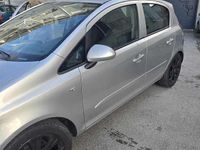 Usado Opel Corsa 80 HP (58 kW) 2007 Cinzento Citadino