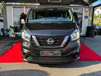 Usado Nissan NV300 Comfort 170 HP (125 kW) 2020 Preto Van