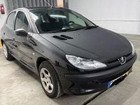 Usado Peugeot 206 60 HP (44 kW) 2003 Sedan