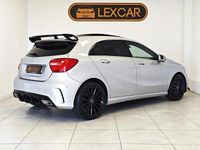 Usado Mercedes A180 AMG line 109 HP (80 kW) 2014 Cinzento