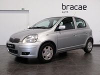 Usado Toyota Yaris 65 HP (47 kW) 2005 Cinzento