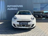 Usado Fiat 600 La Prima 110 HP (80 kW) 2025 Branco SUV