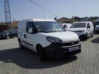 Usado Fiat Doblò Easy 105 HP (77 kW) 2022 Branco Monovolume