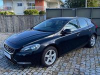 Usado Volvo V40 114 HP (83 kW) 2013 Preto Citadino