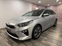 Usado Kia Ceed 136 HP (100 kW) 2021 Cinza Citadino