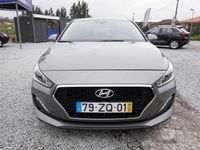 Usado Hyundai i30 136 HP (100 kW) 2019 Cinzento Citadino