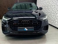 Usado Audi Q8 507 HP (372 kW) 2022 Preto SUV