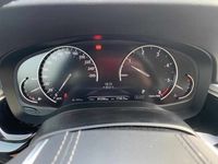 Usado BMW 520 190 HP (139 kW) 2018 Cinza Sedan