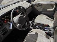 Usado Suzuki Vitara 87 HP (63 kW) 1998 Azul