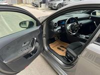 Usado Mercedes A180 AMG 116 HP (85 kW) 2022 Cinza mountain Citadino