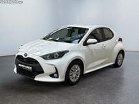 Usado Toyota Yaris Hybrid Business Edition 116 HP (85 kW) 2022 Branco