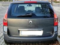 Usado Renault Mégane GrandTour 106 HP (77 kW) 2006 Cinzento Carrinha