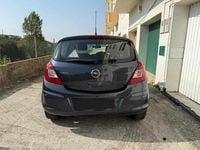 Usado Opel Corsa 75 HP (55 kW) 2007 Cinzento Citadino
