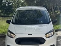 Usado Ford Transit 80 HP (58 kW) 2019 Branco Sedan