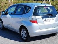 Usado Honda Jazz 90 HP (66 kW) 2009 Cinzento Citadino