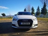 Usado Audi A3 116 HP (85 kW) 2019 Branco Citadino