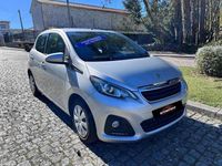 Usado Peugeot 108 Active 72 HP (52 kW) 2017 Cinzento Citadino