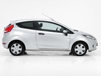 Usado Ford Fiesta 69 HP (50 kW) 2011 Cinzento Citadino