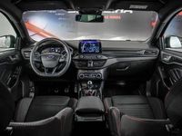 Usado Ford Focus ST-Line 120 HP (88 kW) 2020 Cinza Carrinha